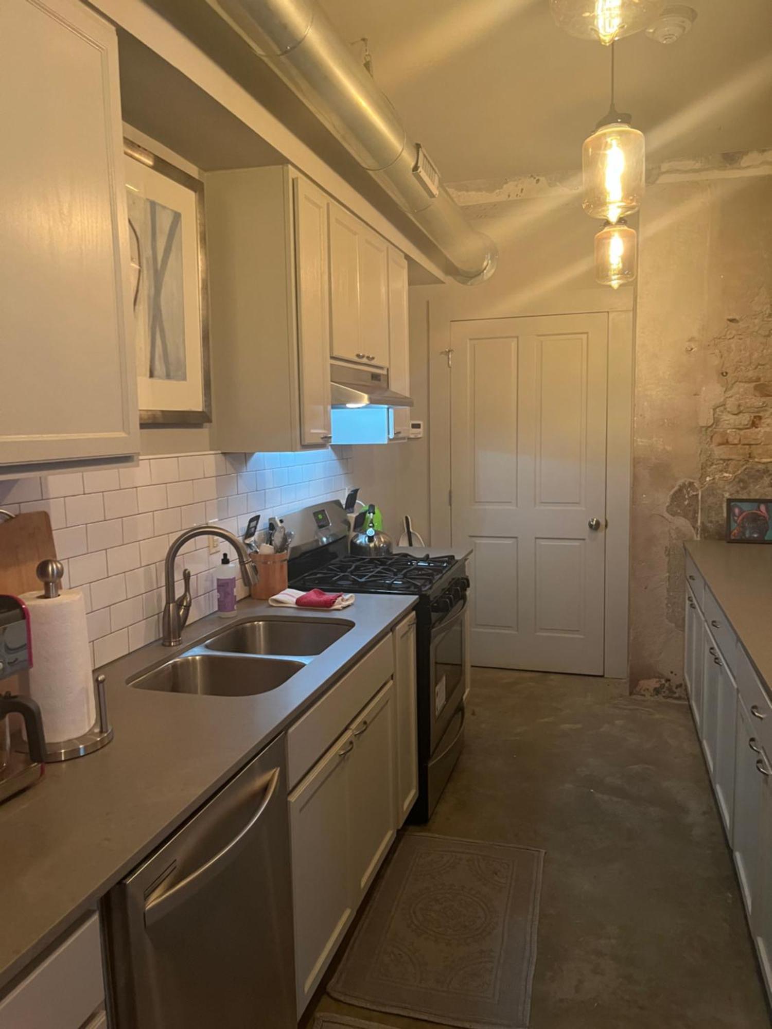 Apartment Very Close To French Quarter 2bed *